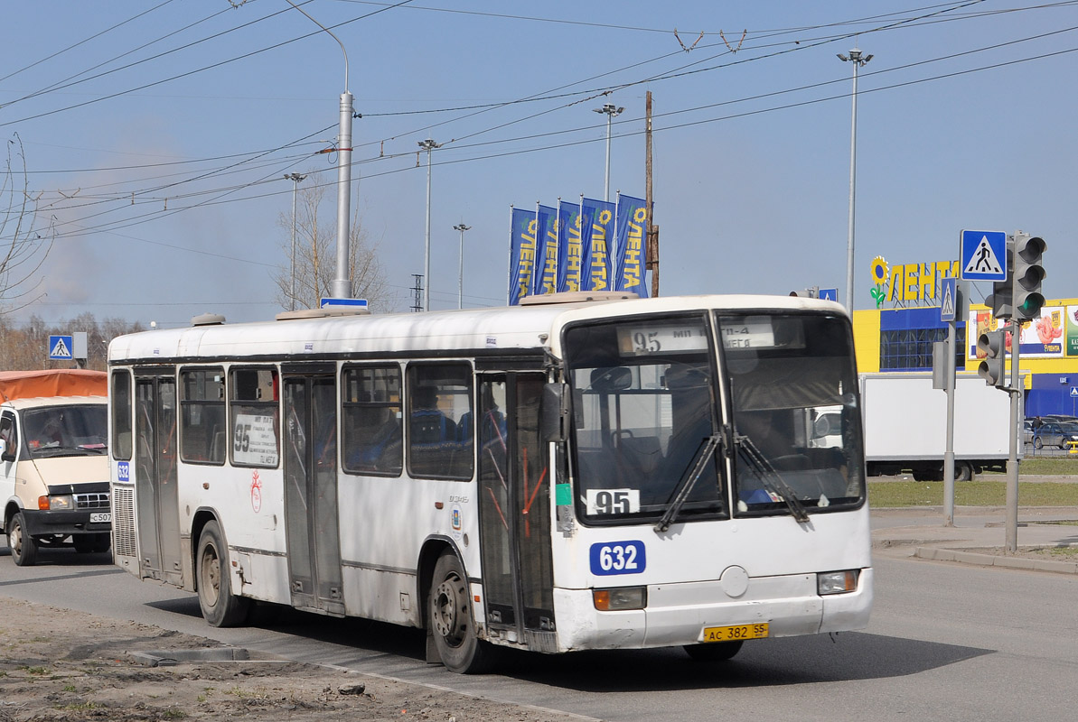 Омская область, Mercedes-Benz O345 № 632