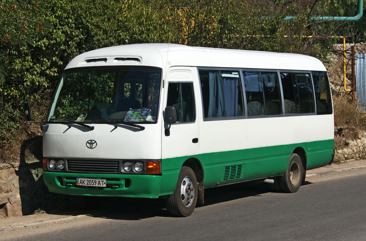 Республика Крым, Toyota Coaster HZB50 № AK 2059 AT