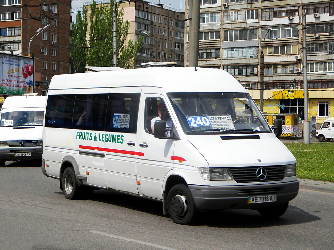 Днепропетровская область, Mercedes-Benz Sprinter W904 412D № AE 7018 AT