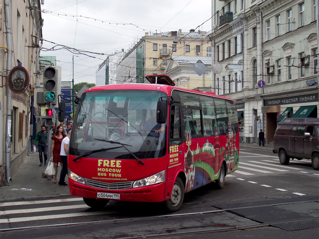 Москва, Yutong ZK6737D № О 504 ММ 199