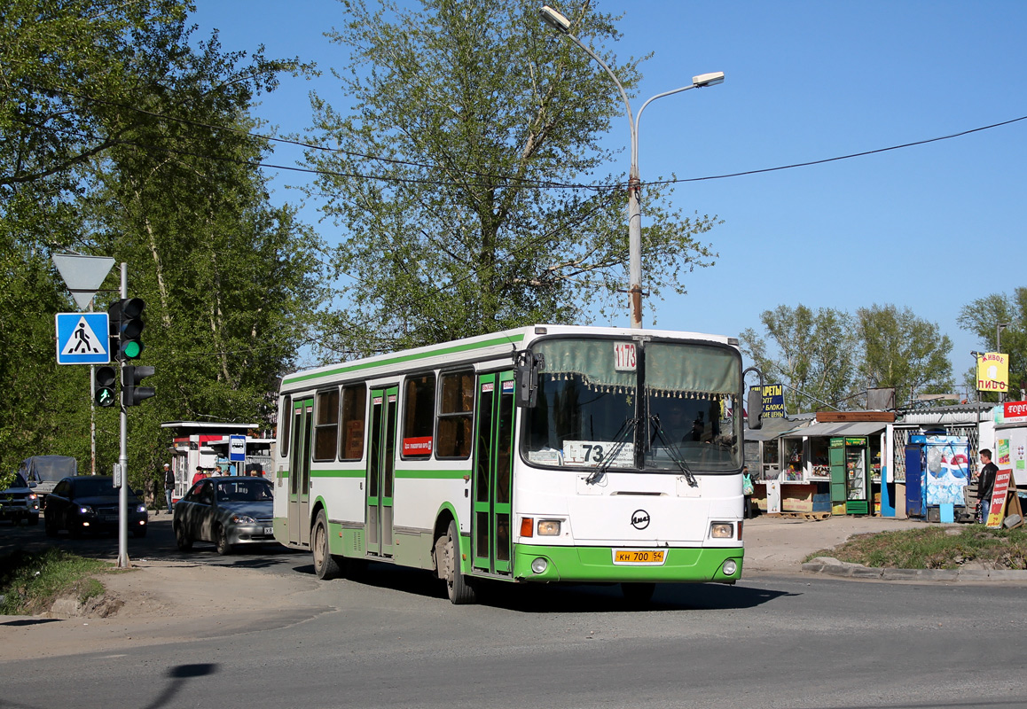 Новосибирская область, ЛиАЗ-5256.35 № КН 700 54