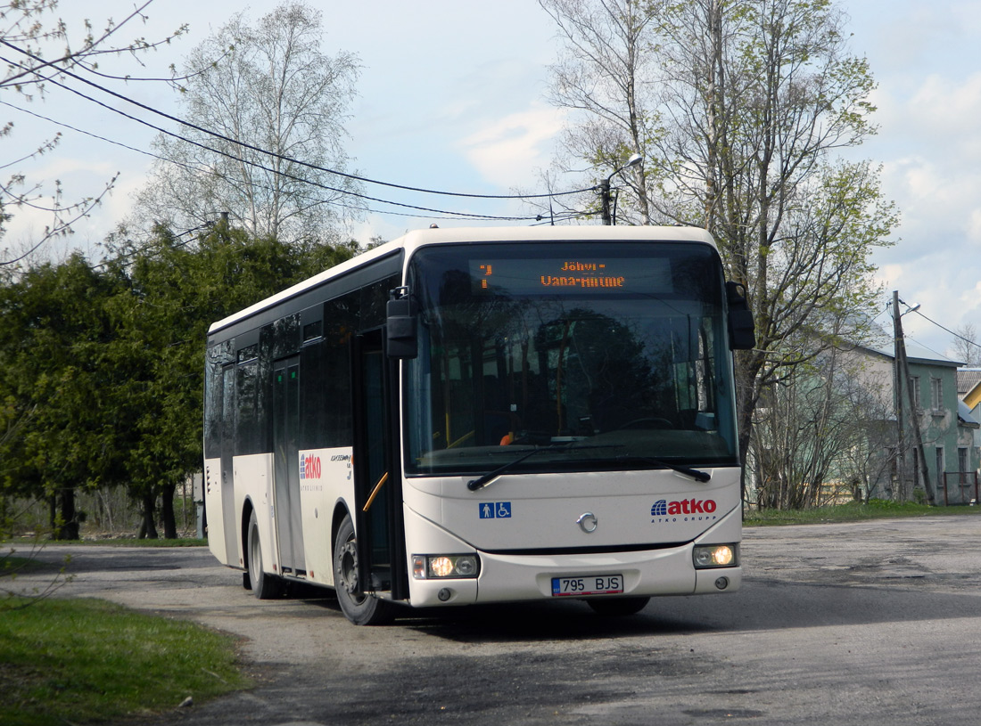 Эстония, Irisbus Crossway LE 10.8M № 795 BJS; Эстония — Ida-Virumaa — Автобусные станции, конечные остановки, площадки, парки, разное