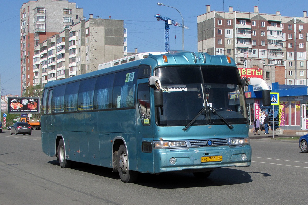 Красноярский край, Kia Granbird Super Premium № АО 719 24