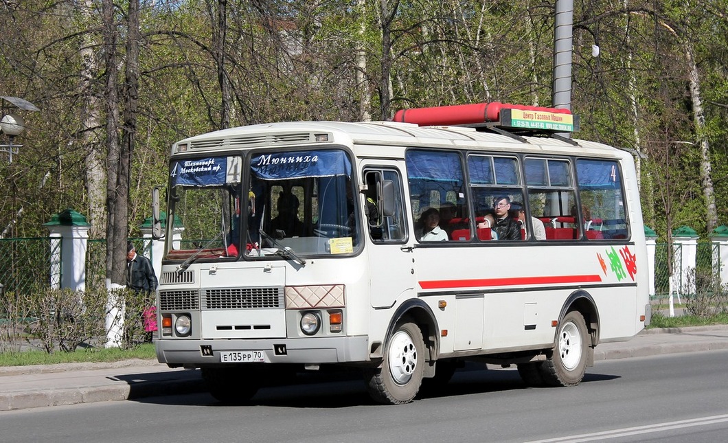 Томская область, ПАЗ-32054 № Е 135 РР 70