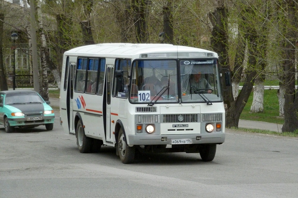Sverdlovsk region, PAZ-4234-05 № А 069 УВ 196