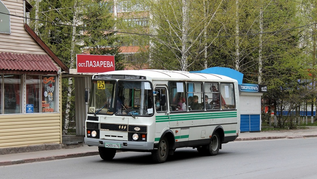 Oblast Tomsk, PAZ-32054 Nr. М 203 СЕ 70