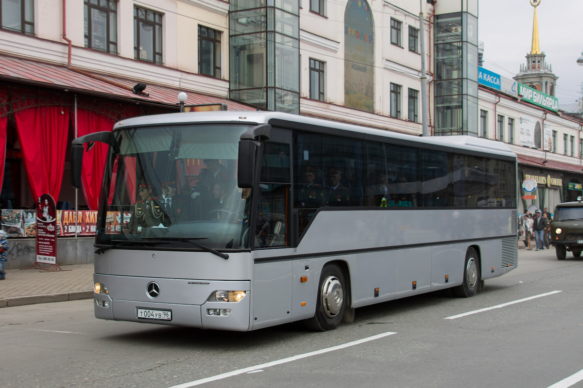 Mercedes Benz Intouro 2020