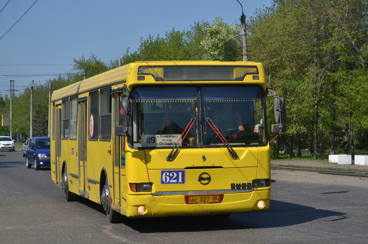 Omsk region, LiAZ-5256.25 č. 621