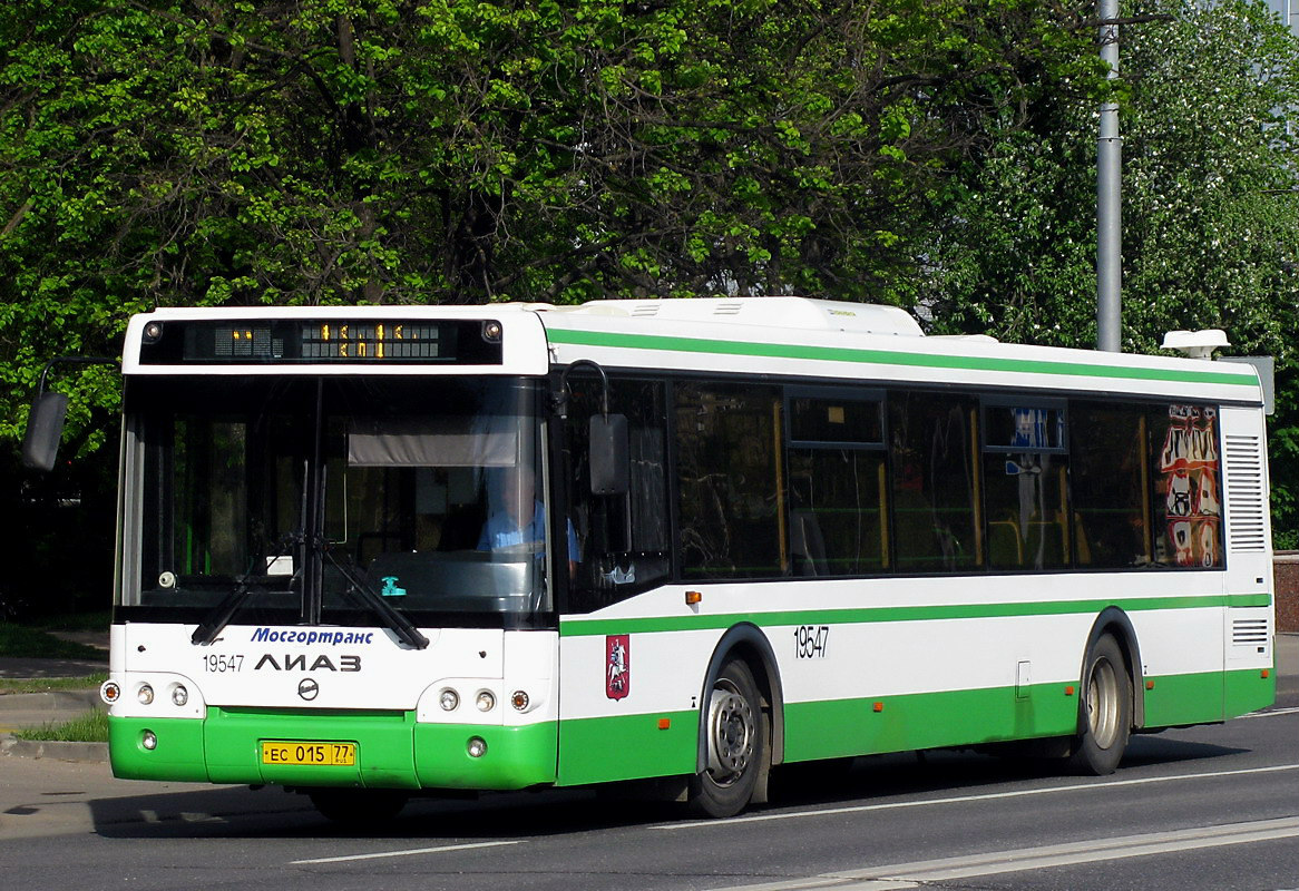 Moskwa, LiAZ-5292.22 (2-2-2) Nr 19547