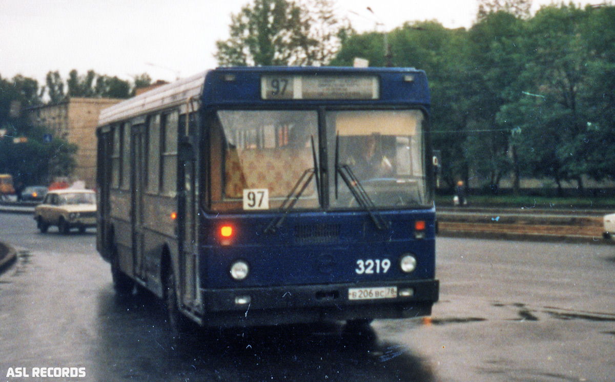 Szentpétervár, LiAZ-5256.25 sz.: 3219