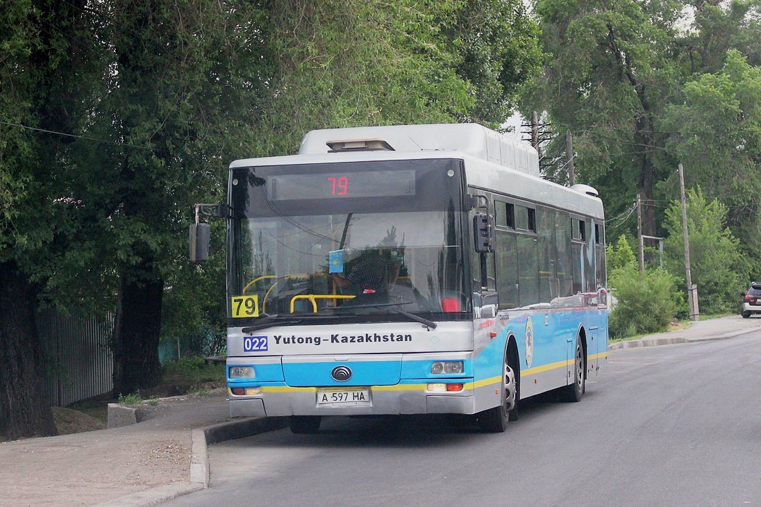 Алматы, Yutong ZK6120HGM № 022