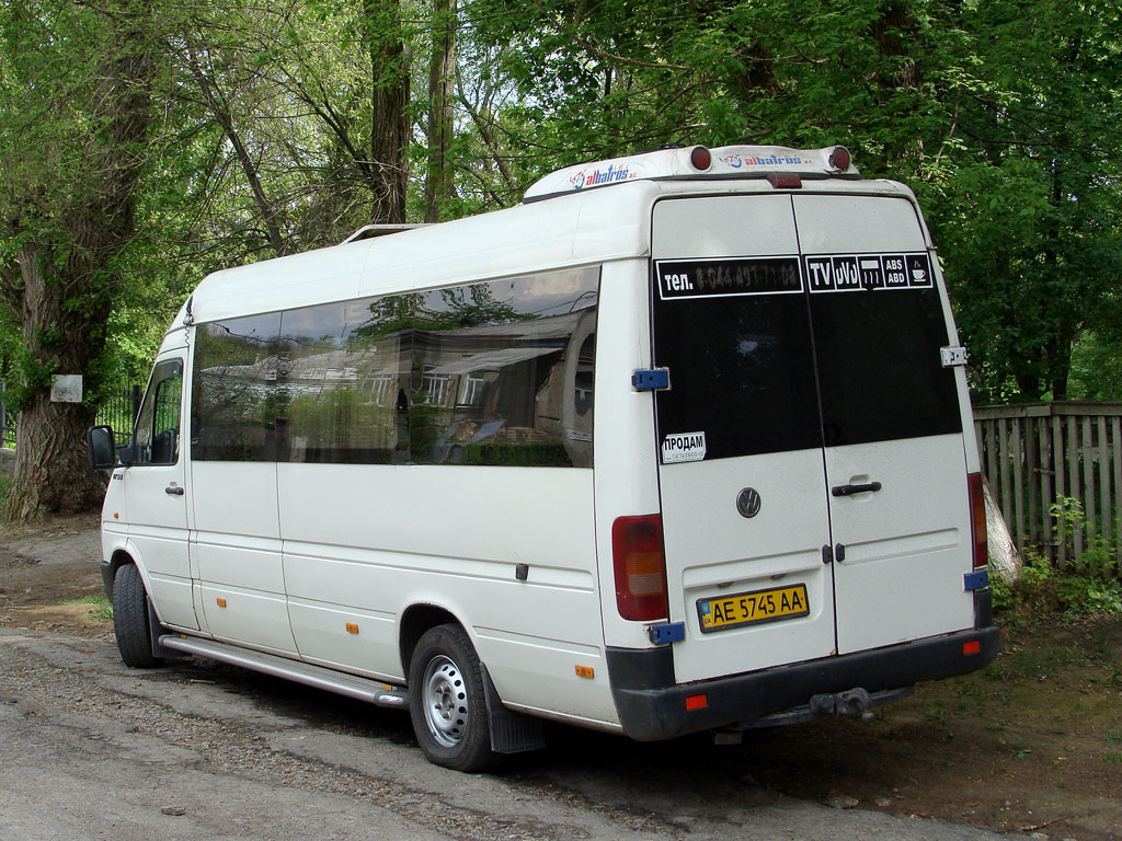 Днепропетровская область, Volkswagen LT35 № AE 5745 AA