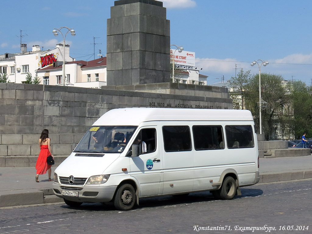 Свердловская область, Mercedes-Benz Sprinter W904 408CDI № А 042 ЕН 196