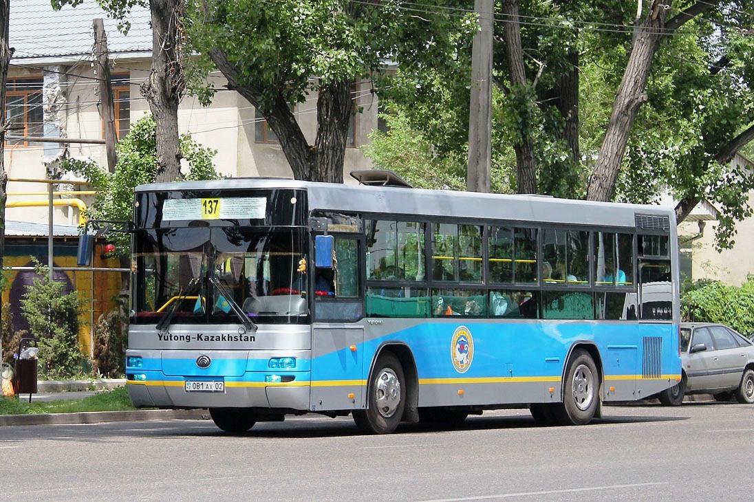 Алматы, Yutong ZK6108HGC № 081 AX 02