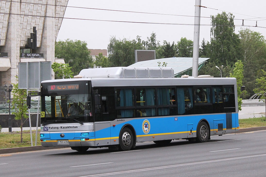 Алматы, Yutong ZK6118HGA № 747