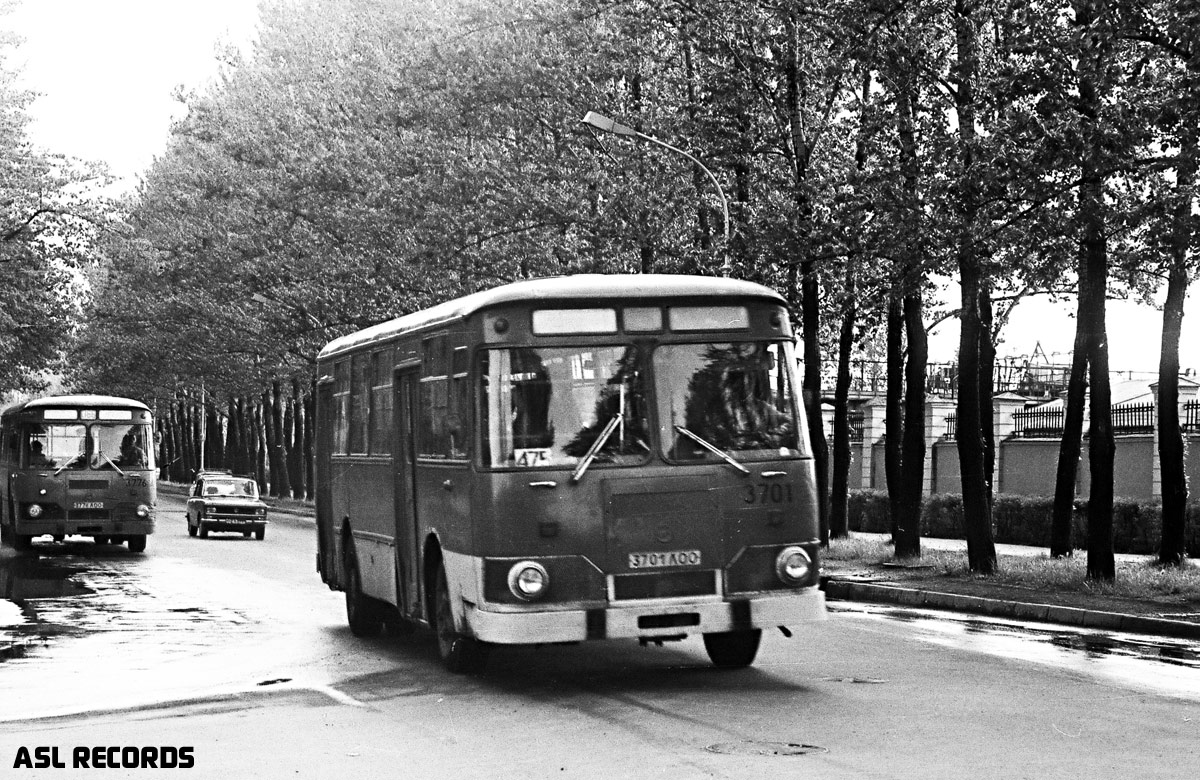 Sankt Petersburg, LiAZ-677M Nr 3701