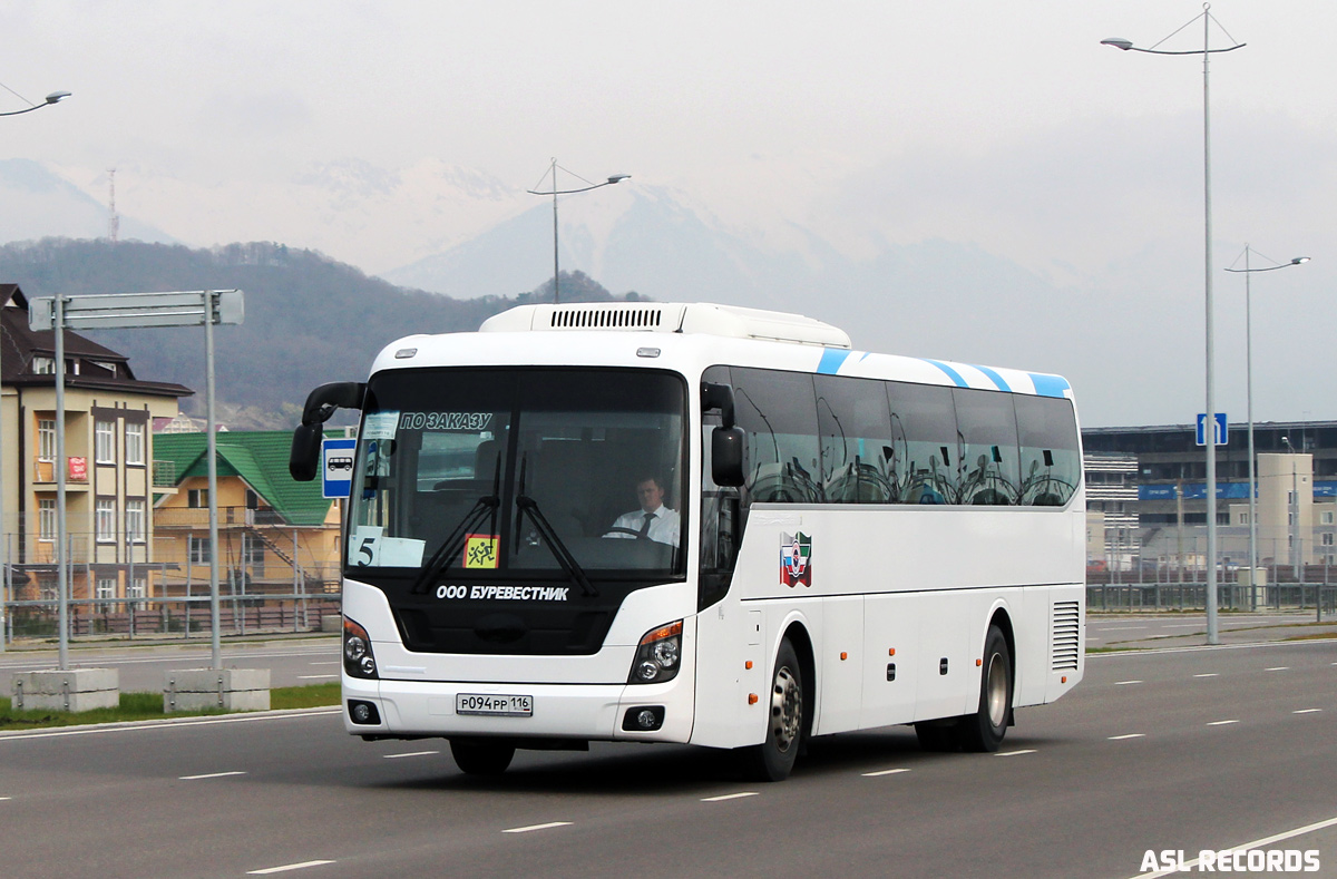 Татарстан, Hyundai Universe Space Luxury № Р 094 РР 116