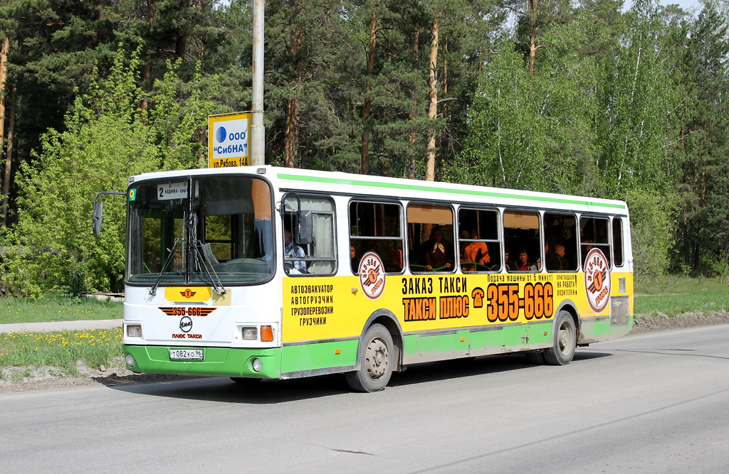 Свердловская область, ЛиАЗ-5256.45 № Т 082 КО 96