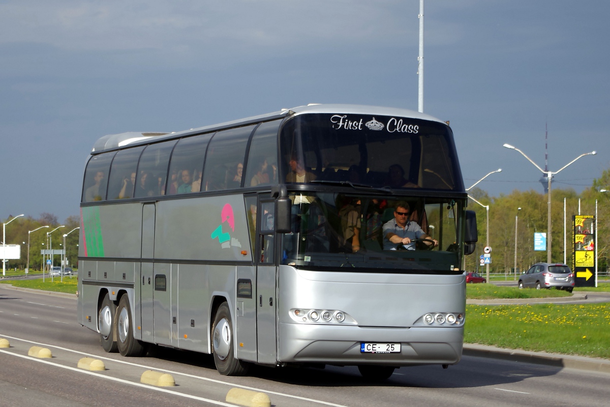 Латвия, Neoplan N116/3H Cityliner № CE-25