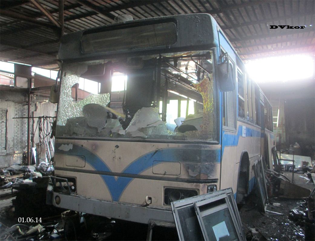 Приморский край, Hino Blue Ribbon  (все) № Р 594 СК 25