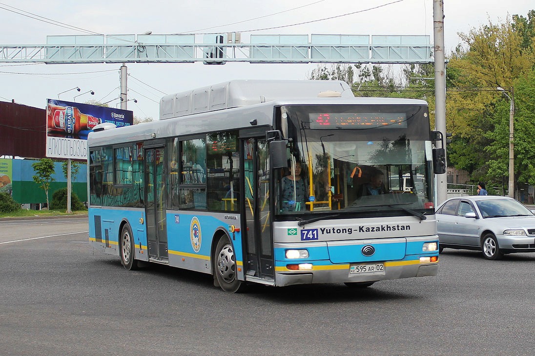 Алматы, Yutong ZK6118HGA № 741