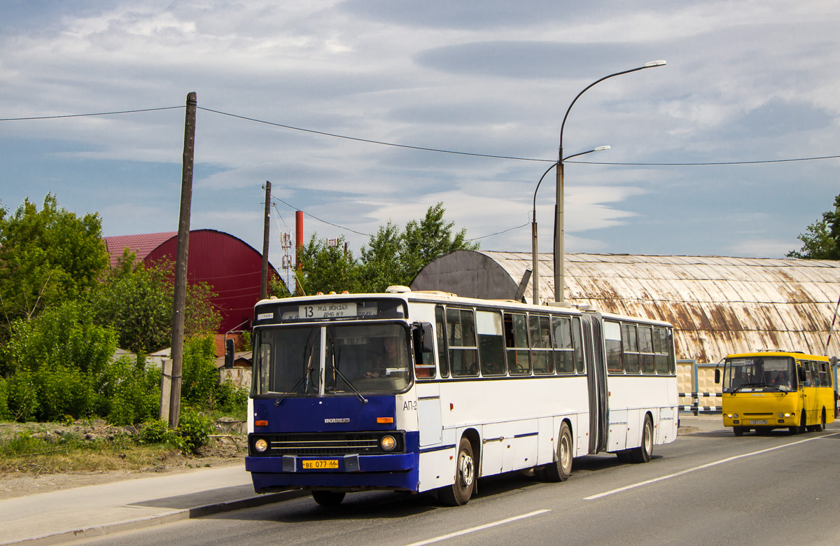 Свердловская область, Ikarus 283.10 № 562