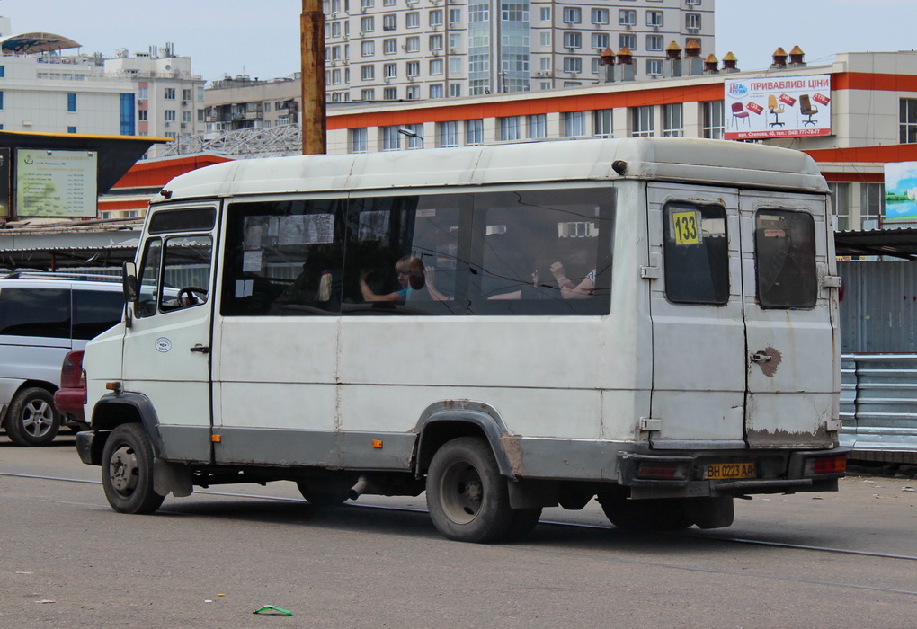 Одесская область, Mercedes-Benz T2 711D № 103