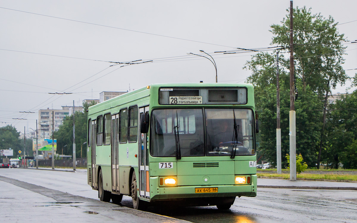 Свердловская область, ГолАЗ-АКА-5225 № 715