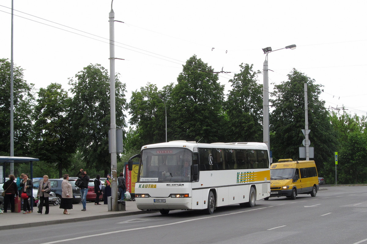 Литва, Neoplan N316Ü Transliner № 139