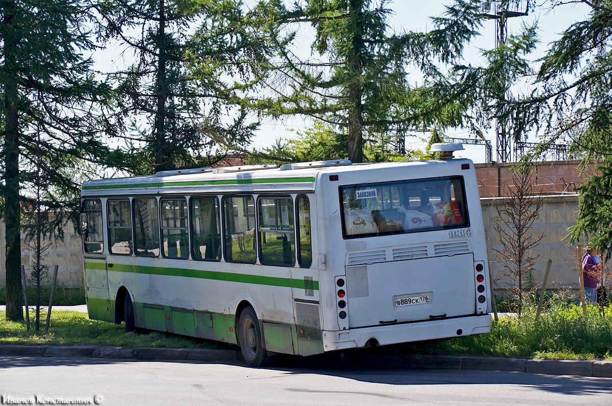 Санкт-Петербург, ЛиАЗ-5256.25 № В 889 СК 178