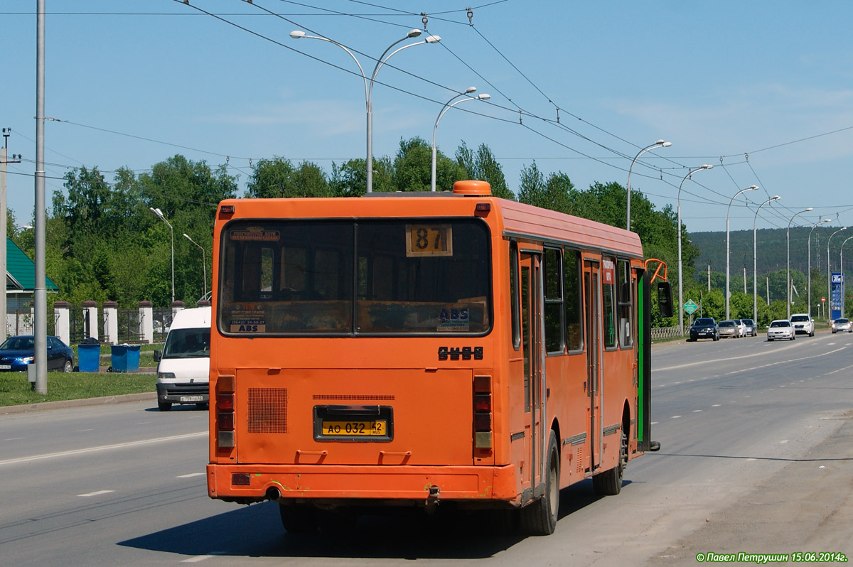 Kemerovo region - Kuzbass, LiAZ-5256.40 Nr. 128