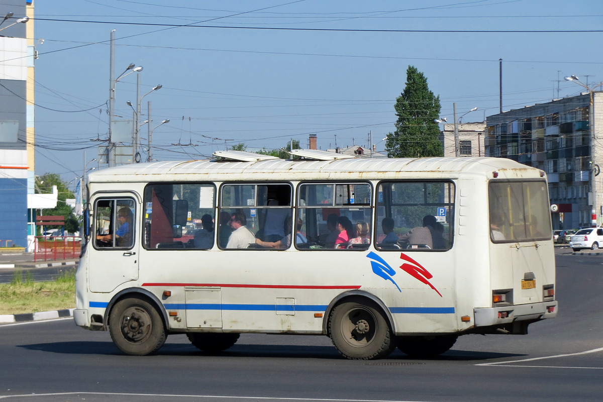 Nizhegorodskaya region, PAZ-32054 # АТ 104 52