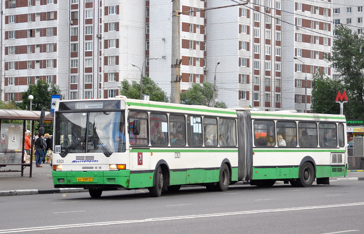 Москва, Ikarus 435.17 № 03121