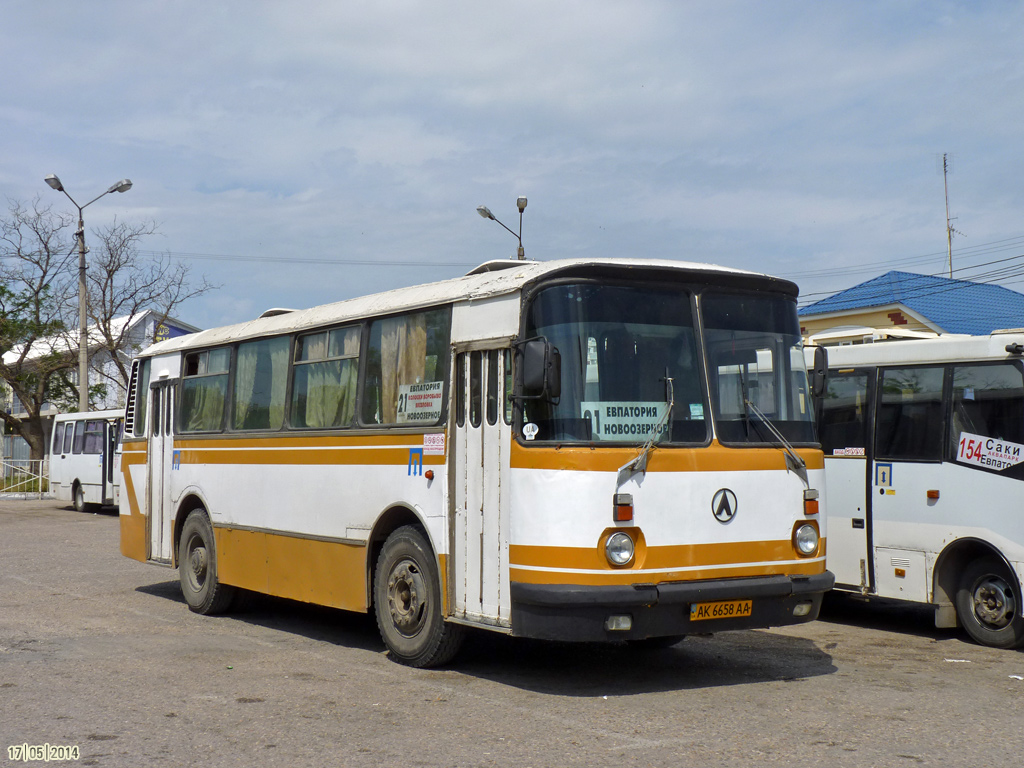 Республика Крым, ЛАЗ-695Н № AK 6658 AA