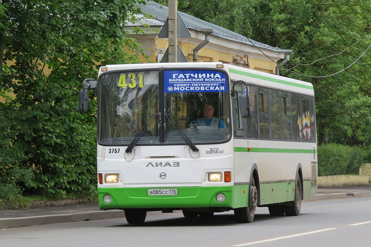 Остановки 431 автобуса. 431 Автобус Гатчина. СПБ автобус 431. ЛИАЗ Гатчина. 431 Санкт Петербург Гатчина.