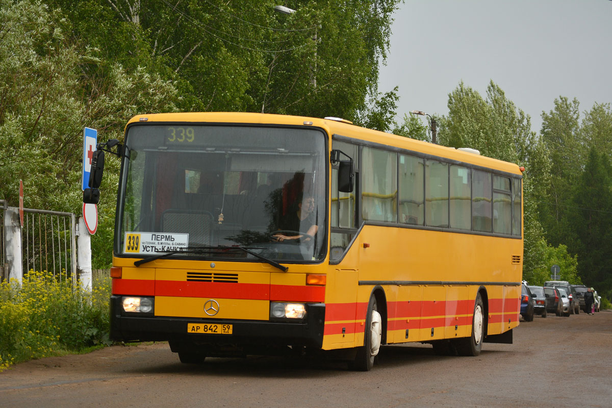 Пермский край, Mercedes-Benz O408 № АР 842 59