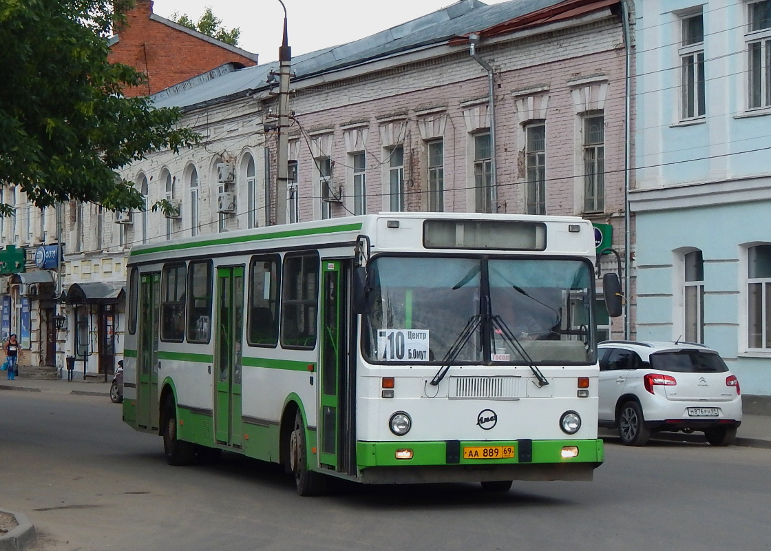 Тверская область, ЛиАЗ-5256.35 № АА 889 69