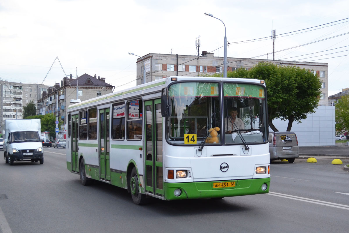 Тюменская область, ЛиАЗ-5256.45 № АН 451 72