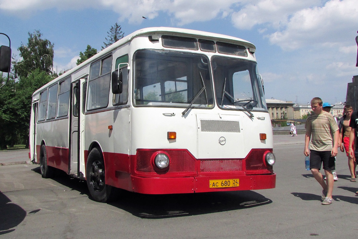 Красноярський край, ЛиАЗ-677М № АС 680 24