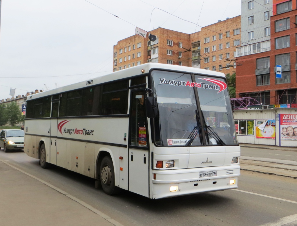 Udmurtia, MAZ-152.063 č. К 984 КР 18