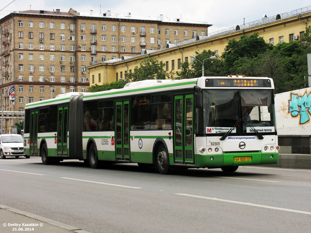 Moskva, LiAZ-6213.21 č. 02505