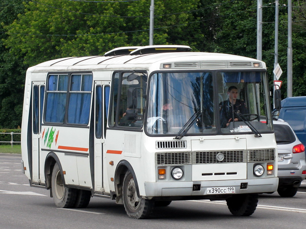 Москва, ПАЗ-32054 № Х 390 СС 199