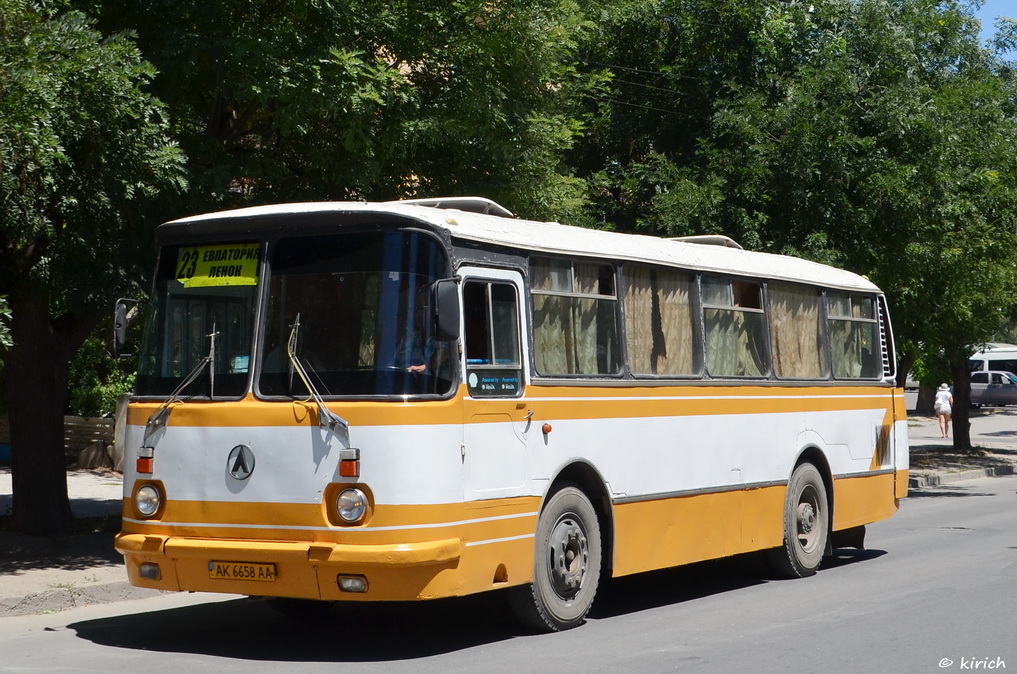 Республика Крым, ЛАЗ-695Н № AK 6658 AA