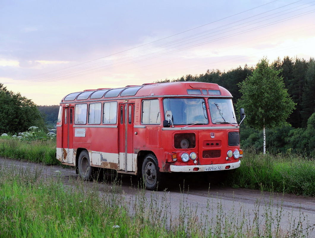 Санкт-Петербург, ПАЗ-672М № А 021 ОС 43