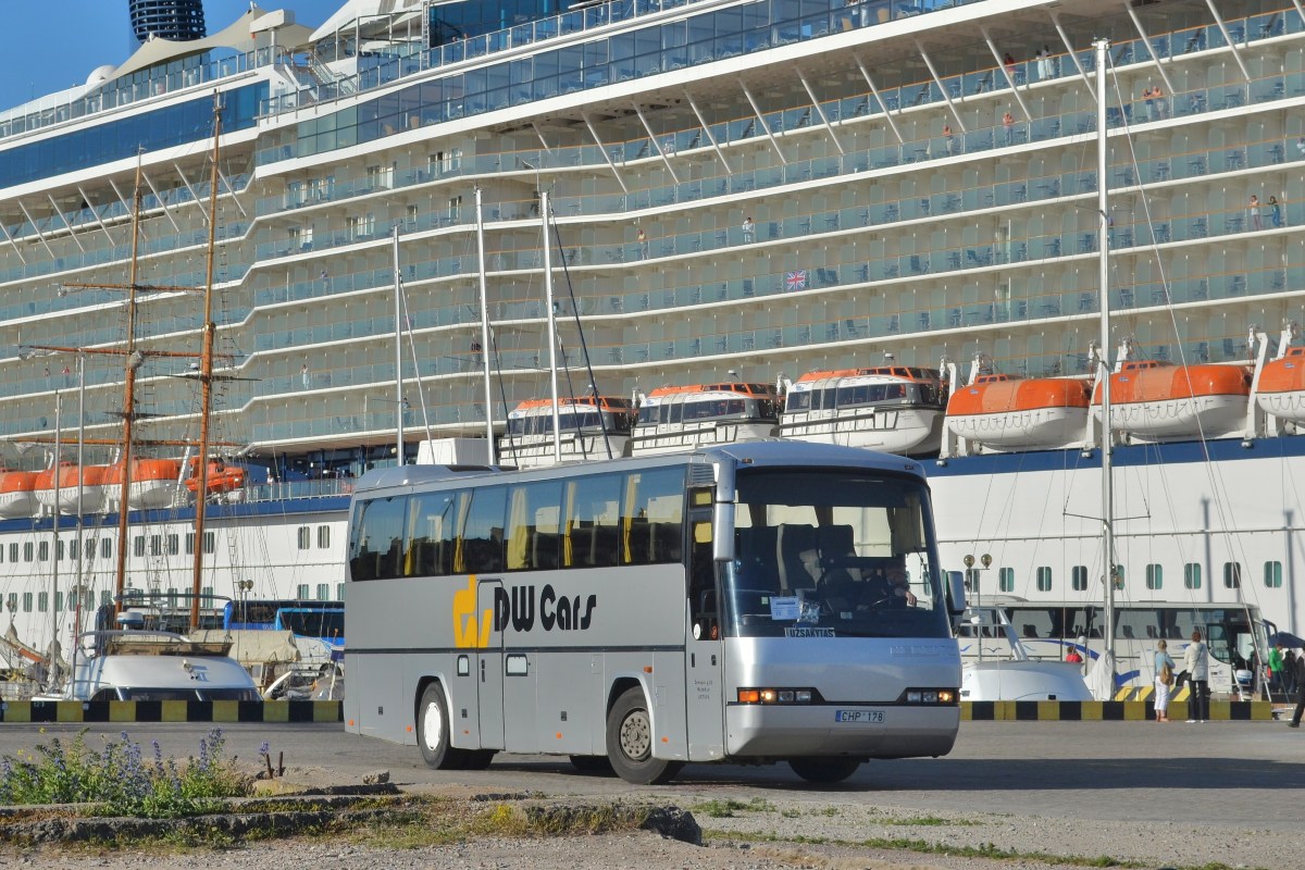 Литва, Neoplan N316SHD Transliner № CHP 178