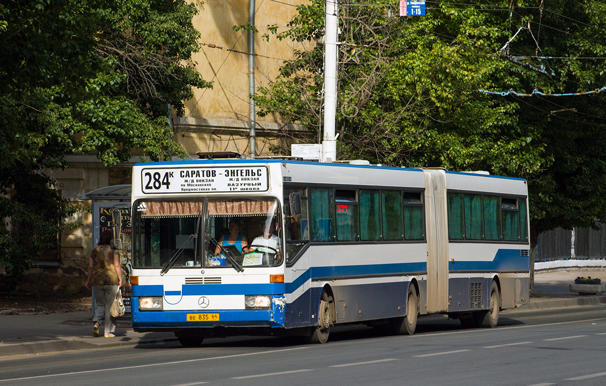 Саратовская область, Mercedes-Benz O405G № ВЕ 835 64