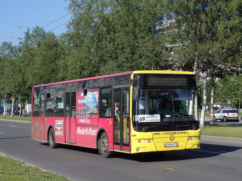 Санкт-Петербург, Golden Dragon XML6125CR № В 269 КМ 178