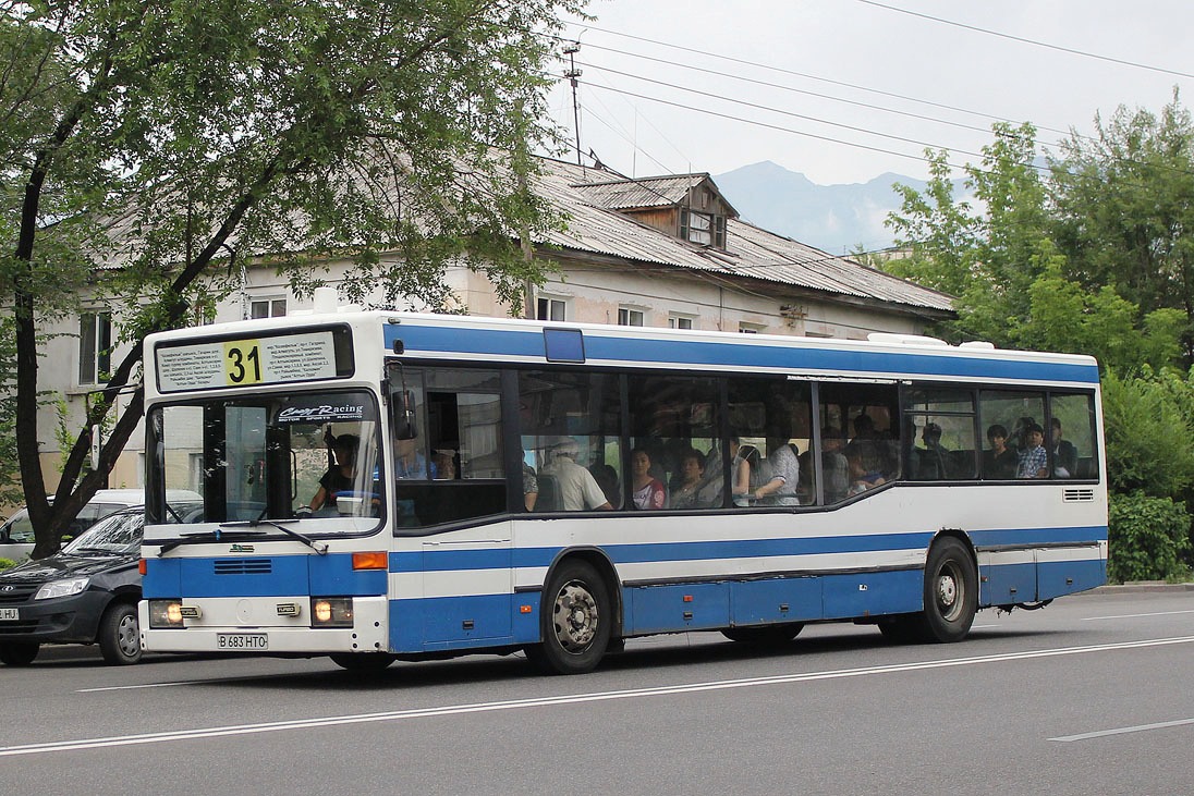 Almaty, Mercedes-Benz O405N2 # B 683 HTO