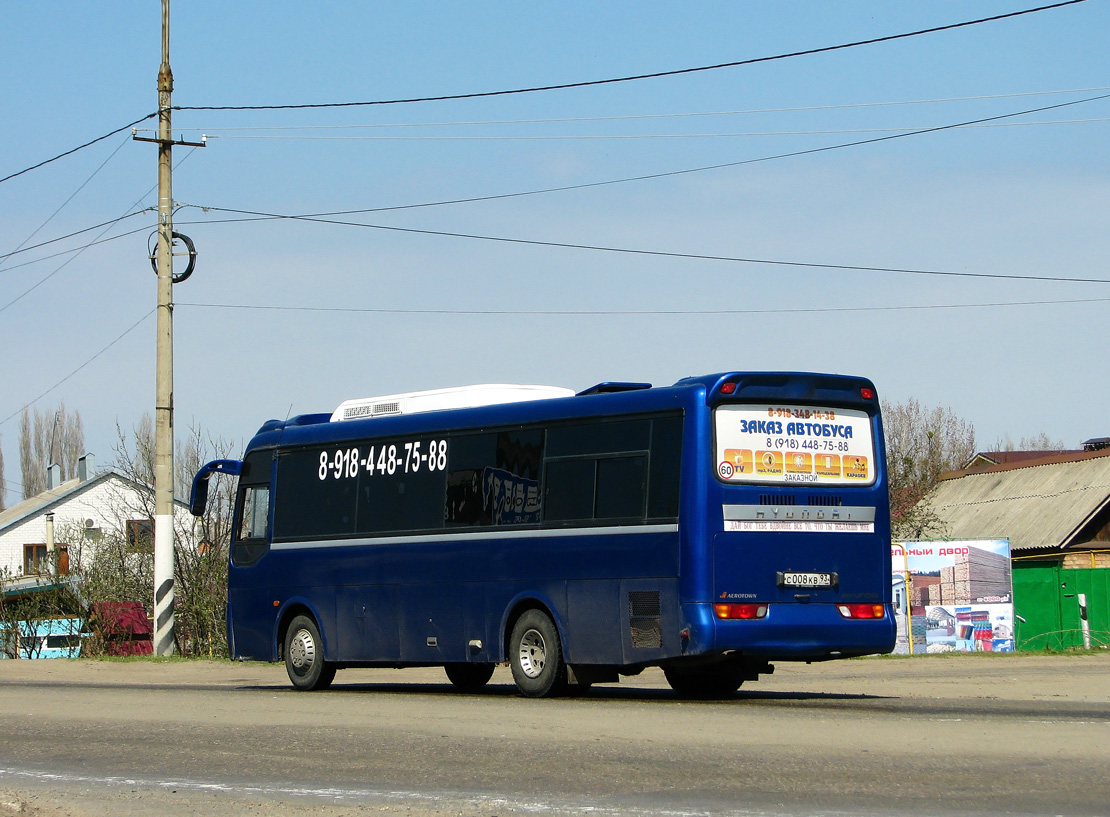Краснодарский край, Hyundai AeroTown № С 008 КВ 93