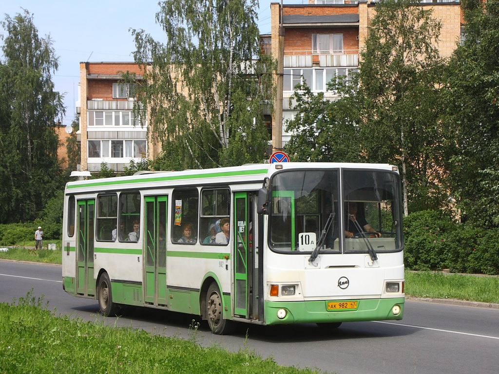 Leningrad Gebiet, LiAZ-5256.26 Nr. 982